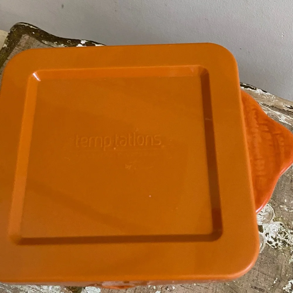 FREE TEMPTATIONS Old World Orange